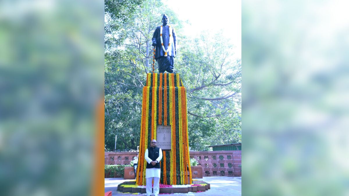 नवनीत चतुर्वेदी ने डॉ. राजेंद्र प्रसाद को उनकी 140वीं जयंती पर अर्पित की श्रद्धांजलि