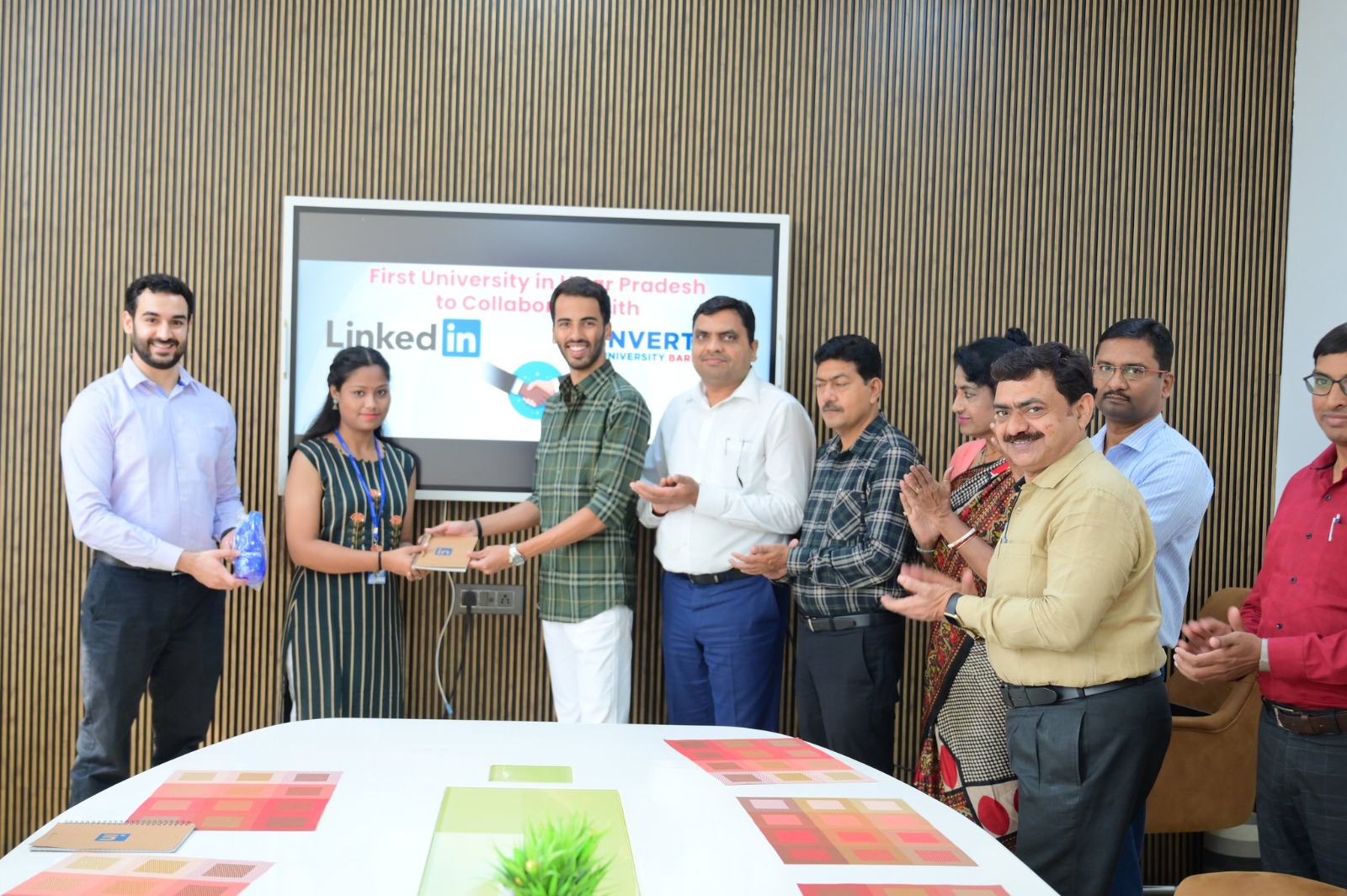 इन्वर्टिस यूनिवर्सिटी ने शुरू की कैंपस माइक्रोसॉफ्ट और एडोब सर्टिफिकेशन परीक्षा, लिंक्डइन लर्निंग के साथ साझेदारी; छात्रों को करियर में मिलेगी मदद