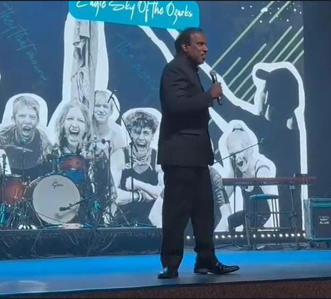 विश्व शांति के अग्रदूत डॉ. के. ए. पॉल का शांति संदेश: अमेरिका से भारत तक नई पहल