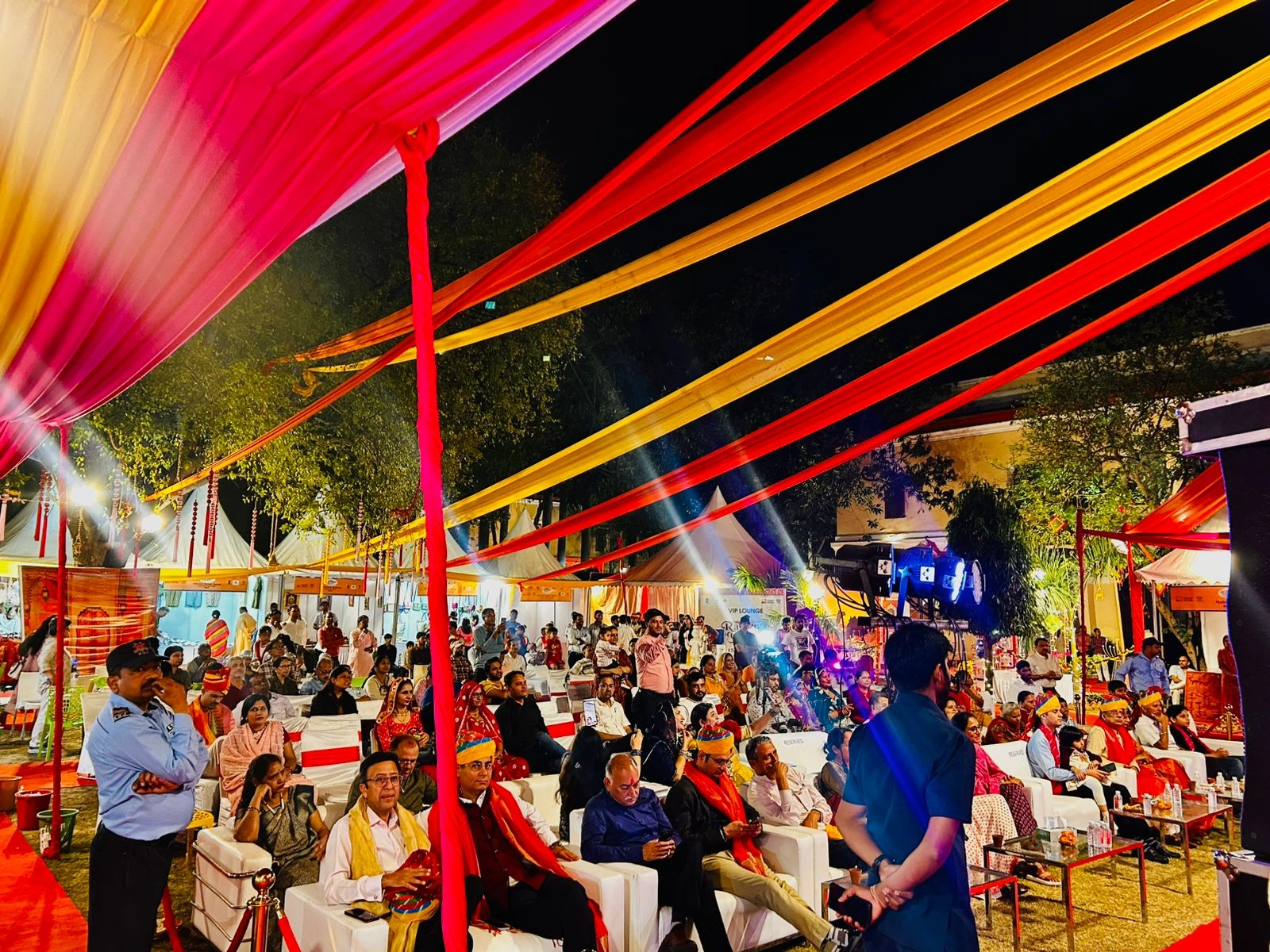 बीकानेर हाउस में राजस्थान उत्सव की धूम, राजस्थानी व्यंजन और हस्तशिल्प बने आकर्षण का केंद्र