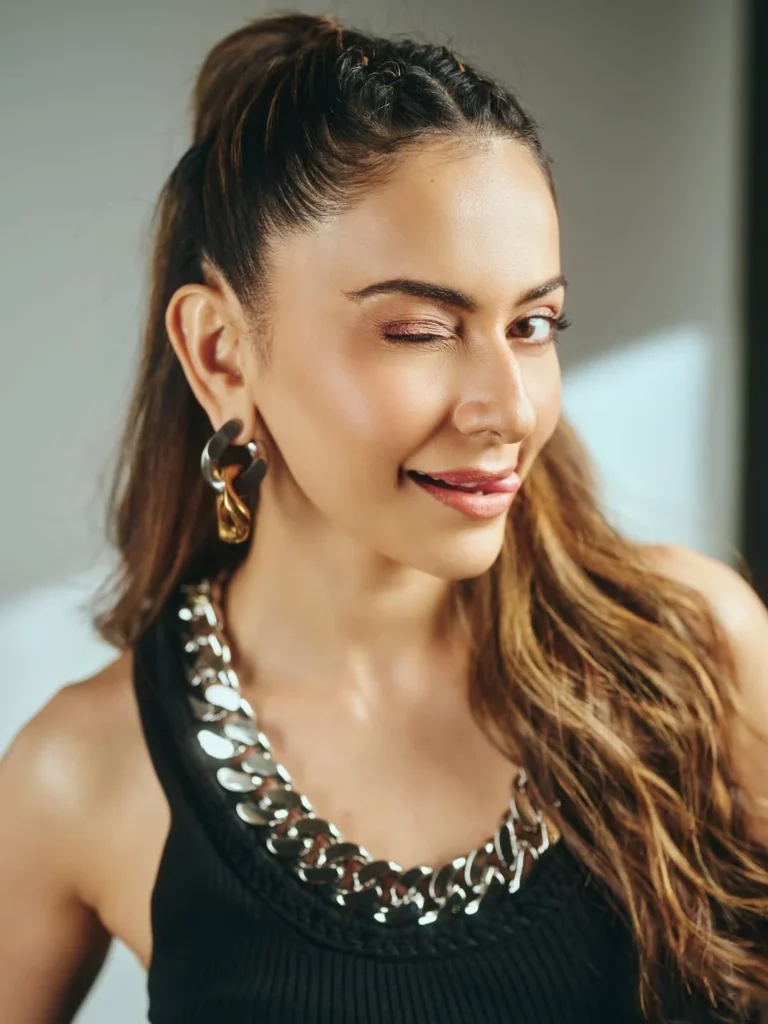 Rakul Preet Singh Boss Lady Look