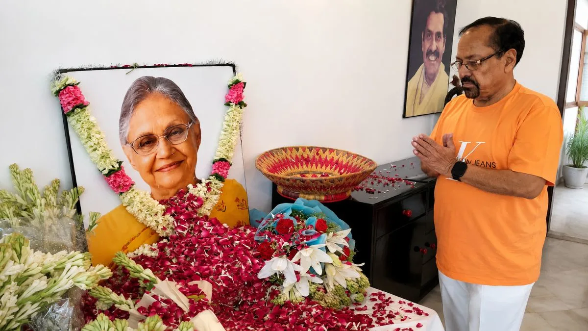 शीला दीक्षित की जयंती पर विजय शंकर चतुर्वेदी ने किया नमन, जनसेवा और विकास की विरासत को किया याद