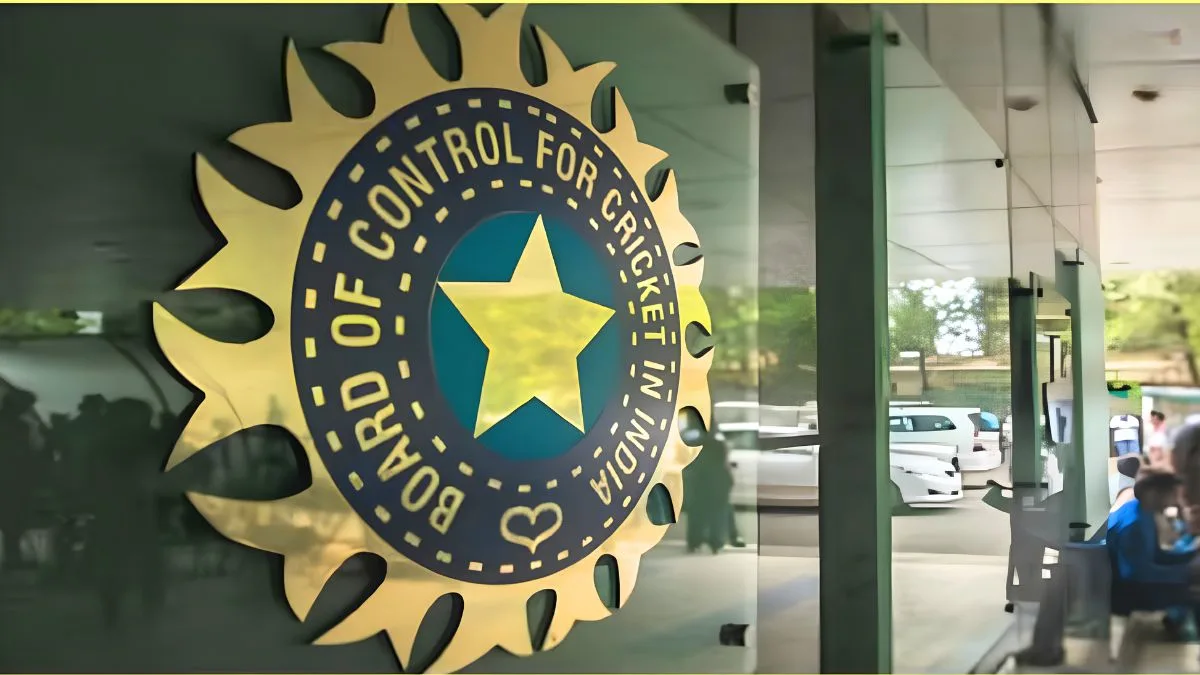 सुप्रीम कोर्ट ने BCCI से नए खेल कानून से छूट पर मांगा जवाब