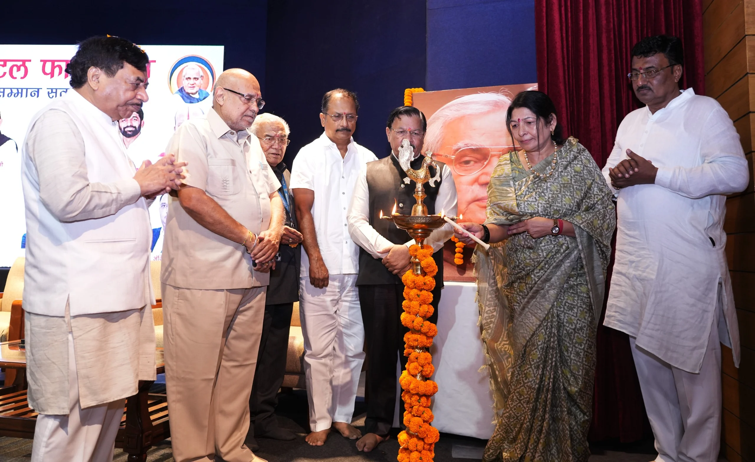 अटल सम्मान समारोह 2026 में समाज और राष्ट्र निर्माण में योगदान देने वाली विभूतियां सम्मानित